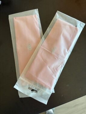 ALO Yoga Pink Wide Ribbed Hair Band Set